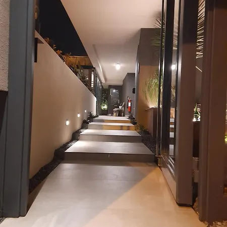 Z-suites Apart-hotel *