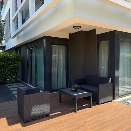 Z-suites Apart-hotel *